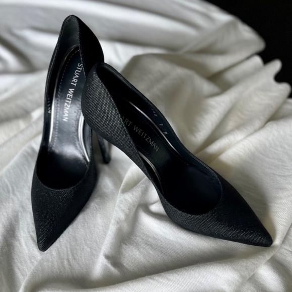 Stuart Weitzman Black Pointed Toe High Heel pumps, Sz. 7M - Picture 2 of 9